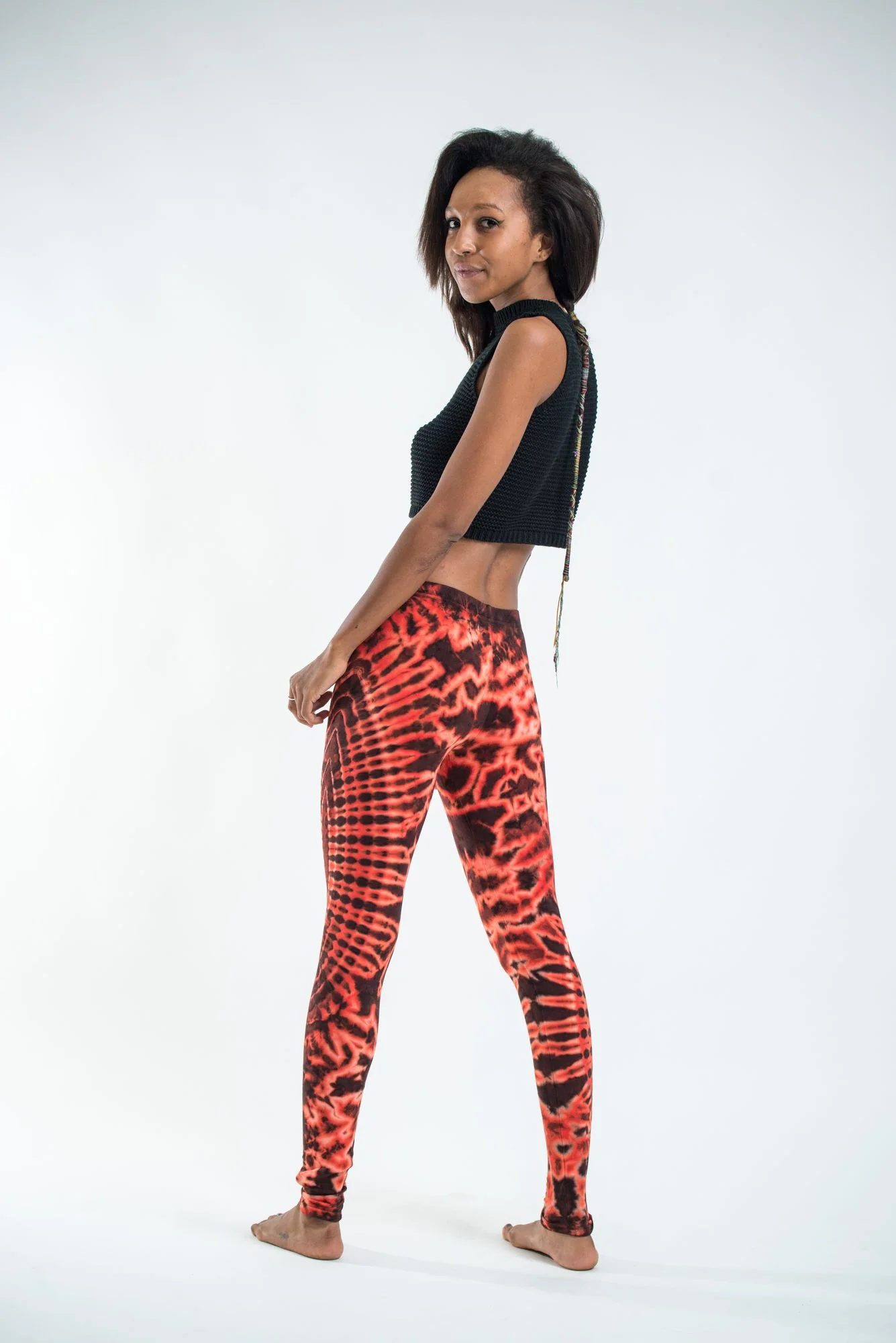 Oval Swirls Tie Dye Cotton Leggings in Red - Image 3