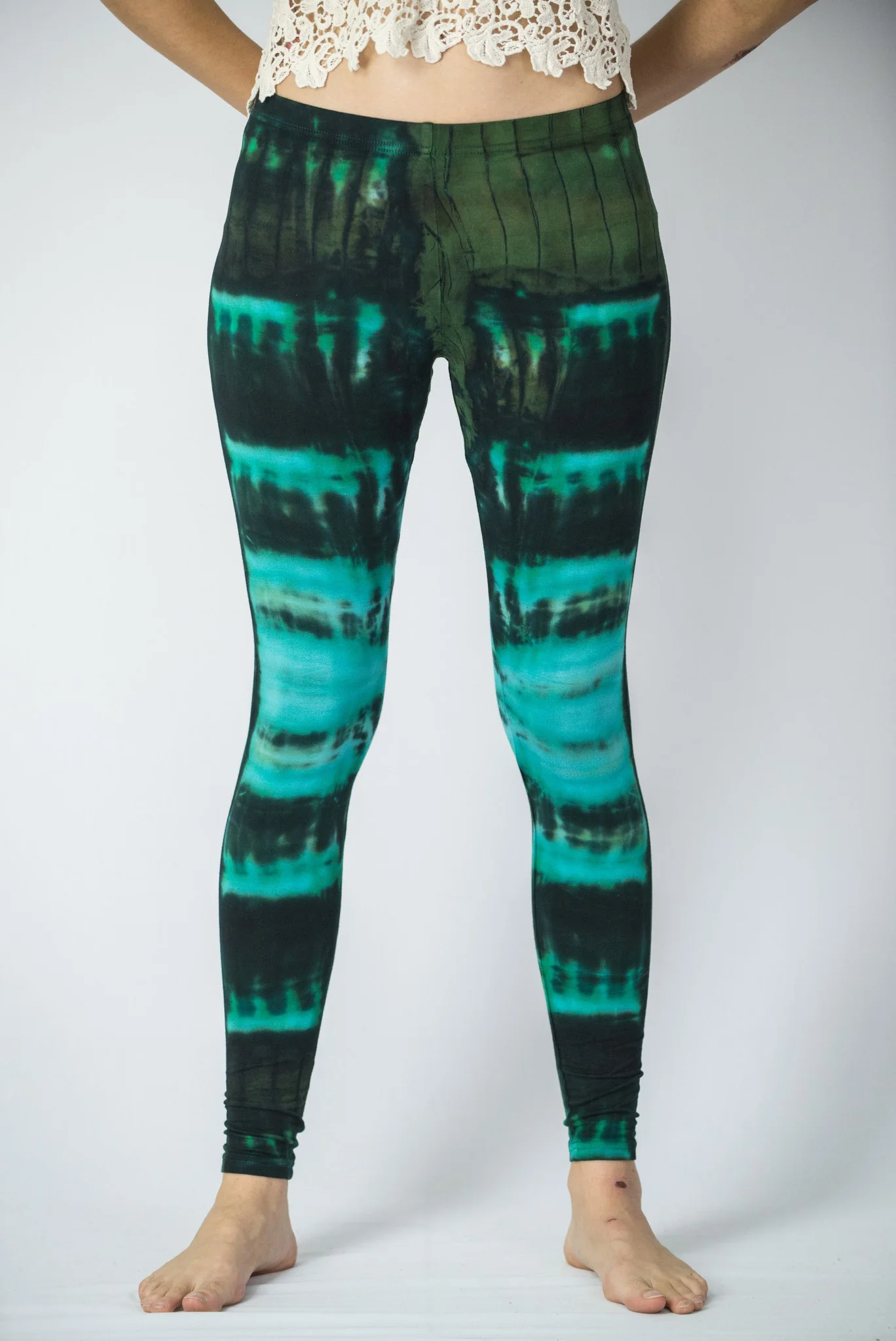 Patch Dye Tie Dye Cotton Leggings in Turquoise - Image 2