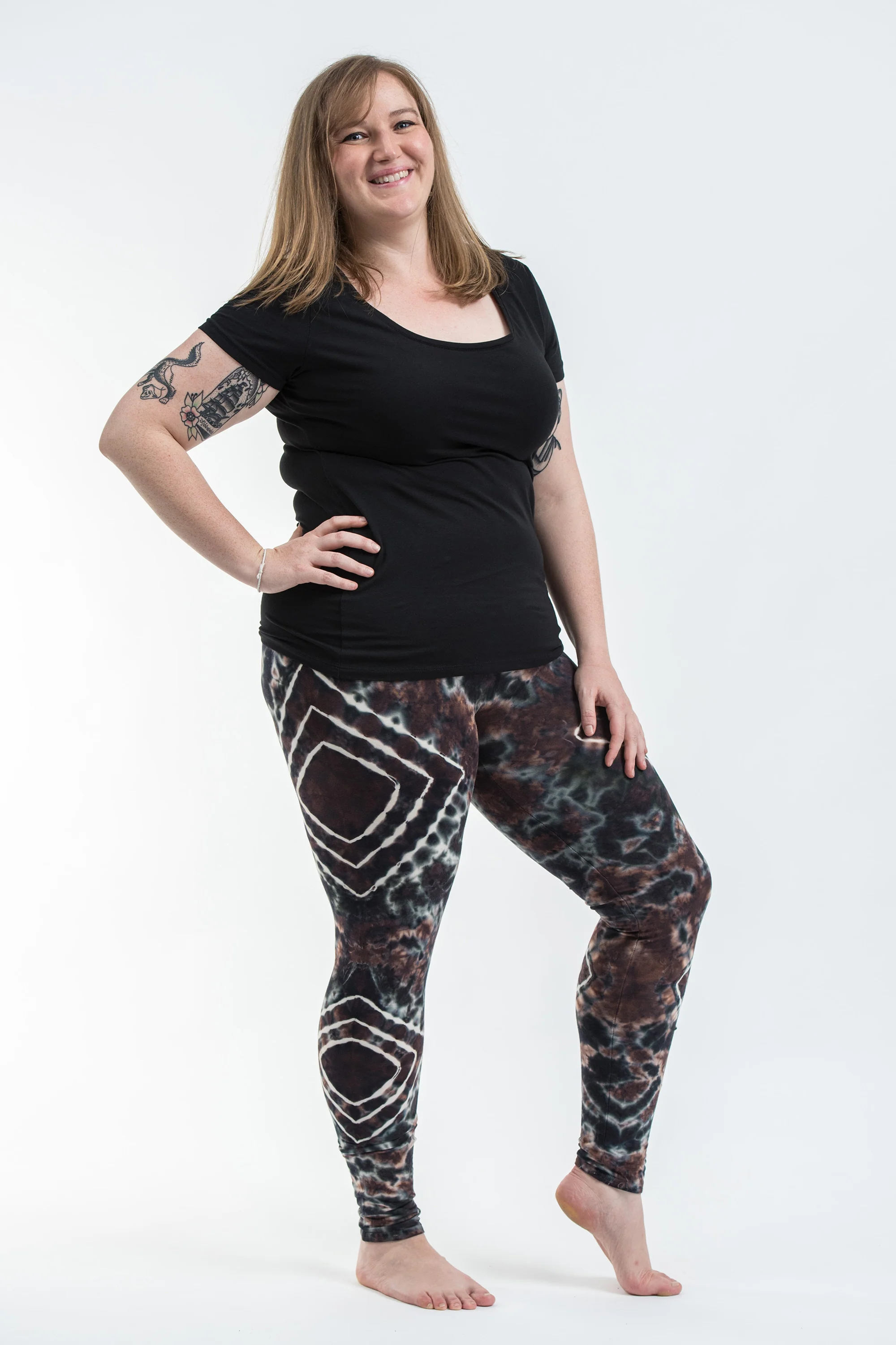 Plus Size Diamond Tie Dye Cotton Leggings in Brown - Image 7