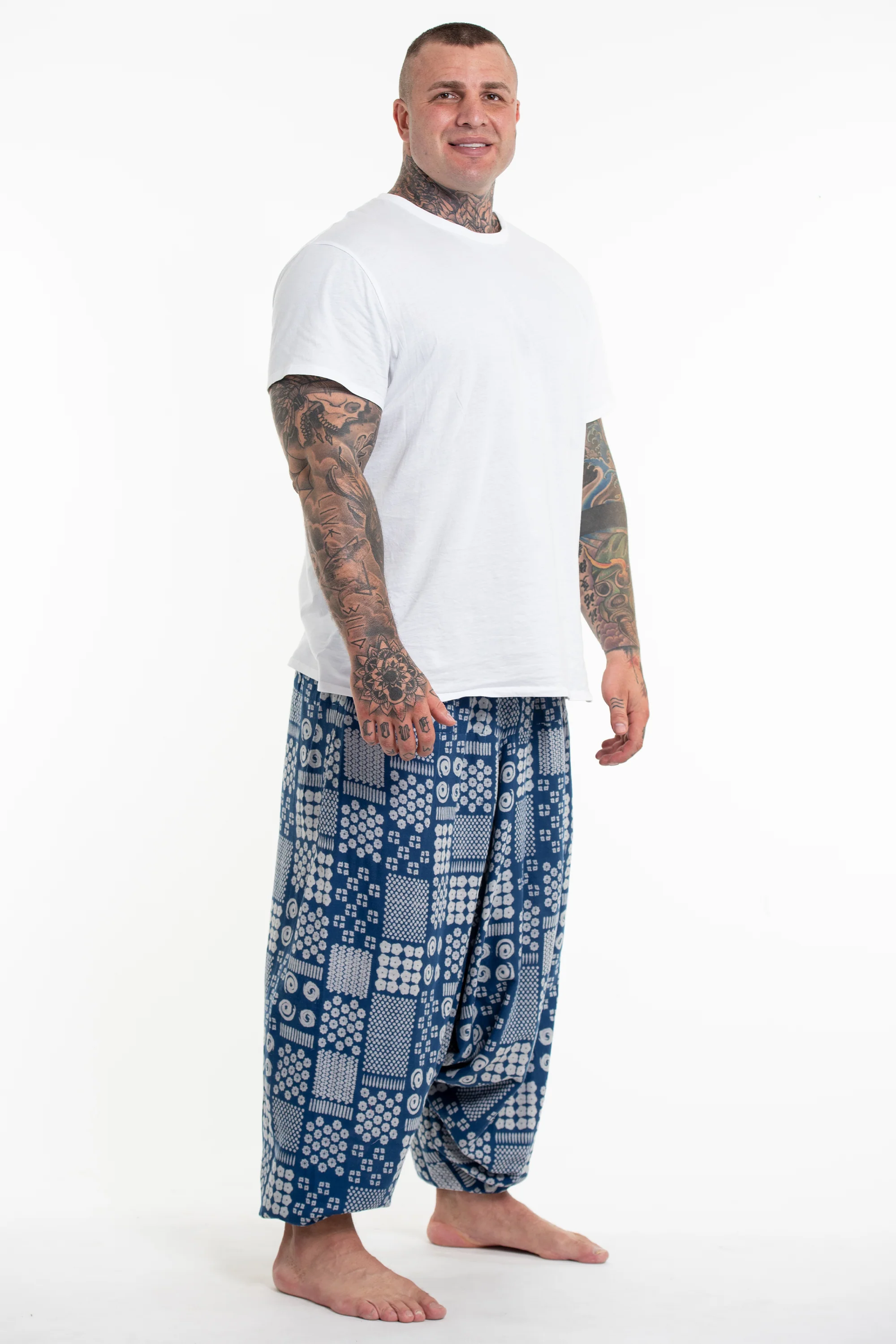 Plus Size Patchwork Prints Men's Low Cut Cotton Harem Pants in Indigo - Image 3