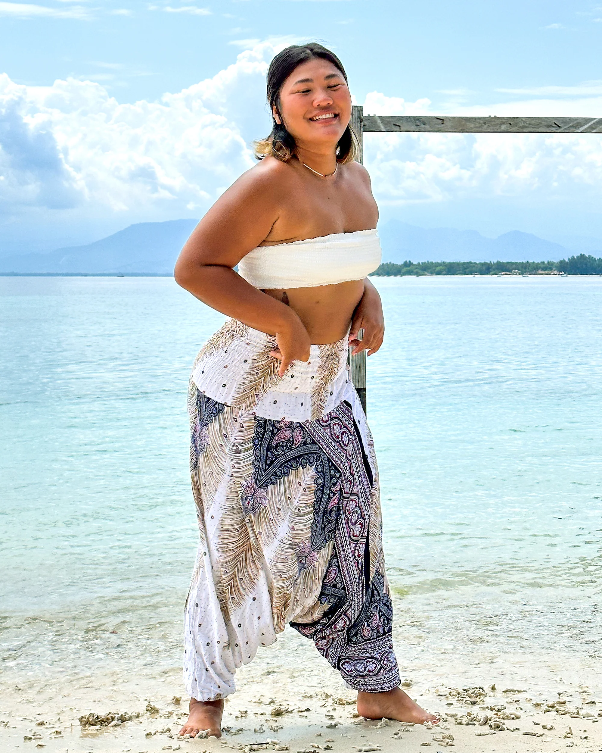 Plus Size Peacock Feathers 2-in-1 Jumpsuit Harem Pants in White - Image 3