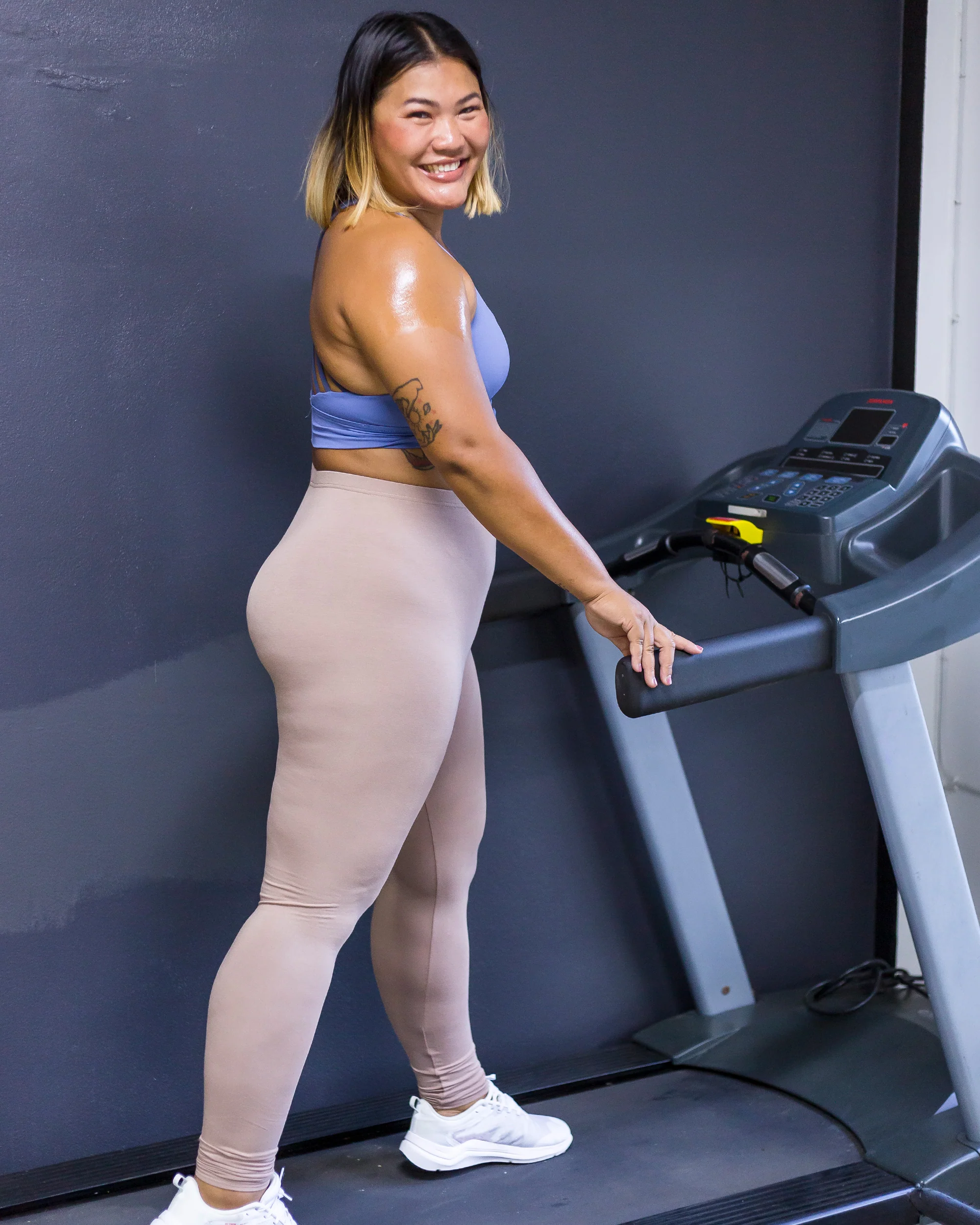 Plus Size Solid Color Cotton Leggings in Beige - Image 3