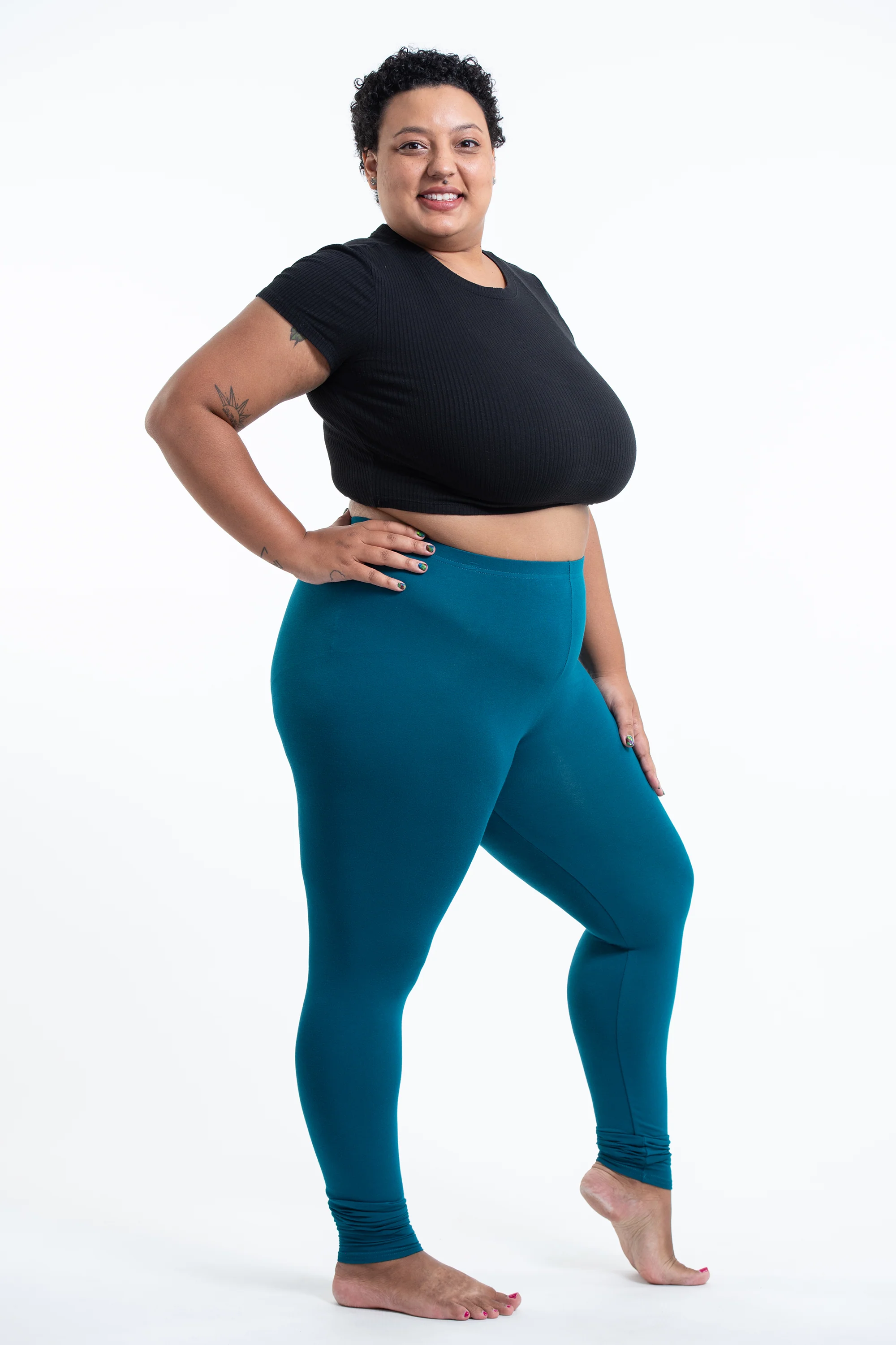 Plus Size Solid Color Cotton Leggings in Blue - Image 3