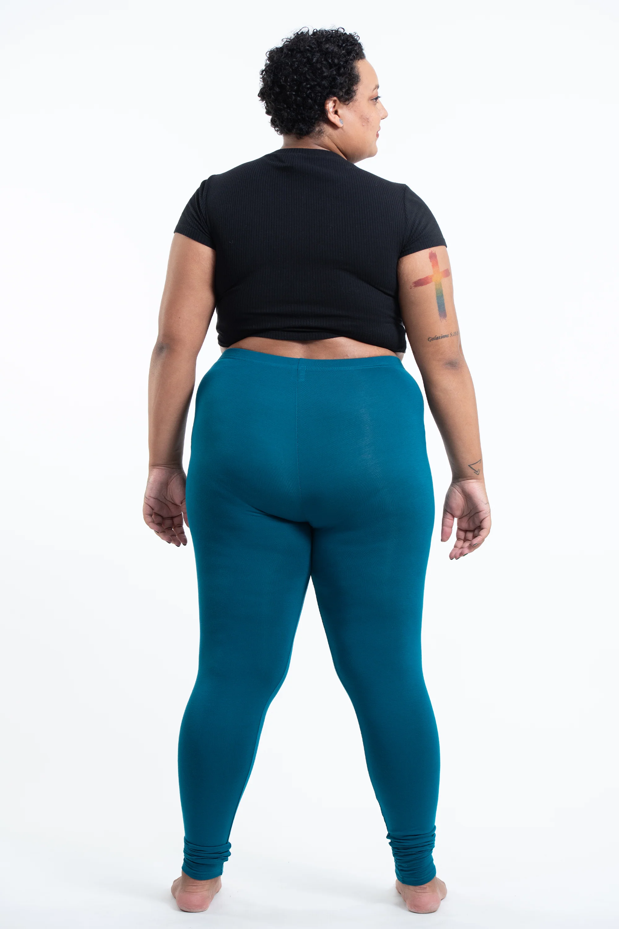 Plus Size Solid Color Cotton Leggings in Blue - Image 4
