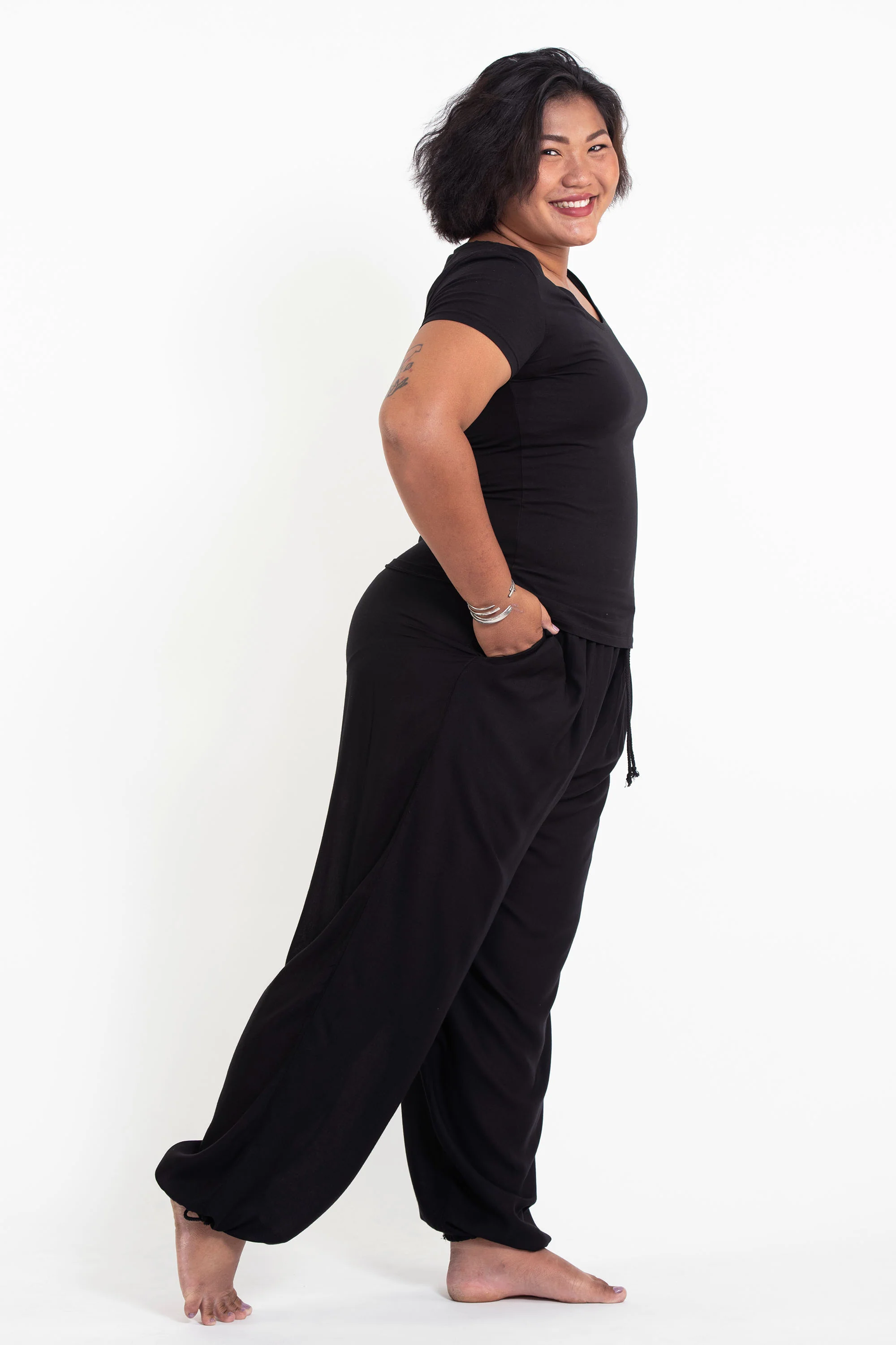 Plus Size Solid Color Drawstring Women's Yoga Massage Pants in Black - Image 3