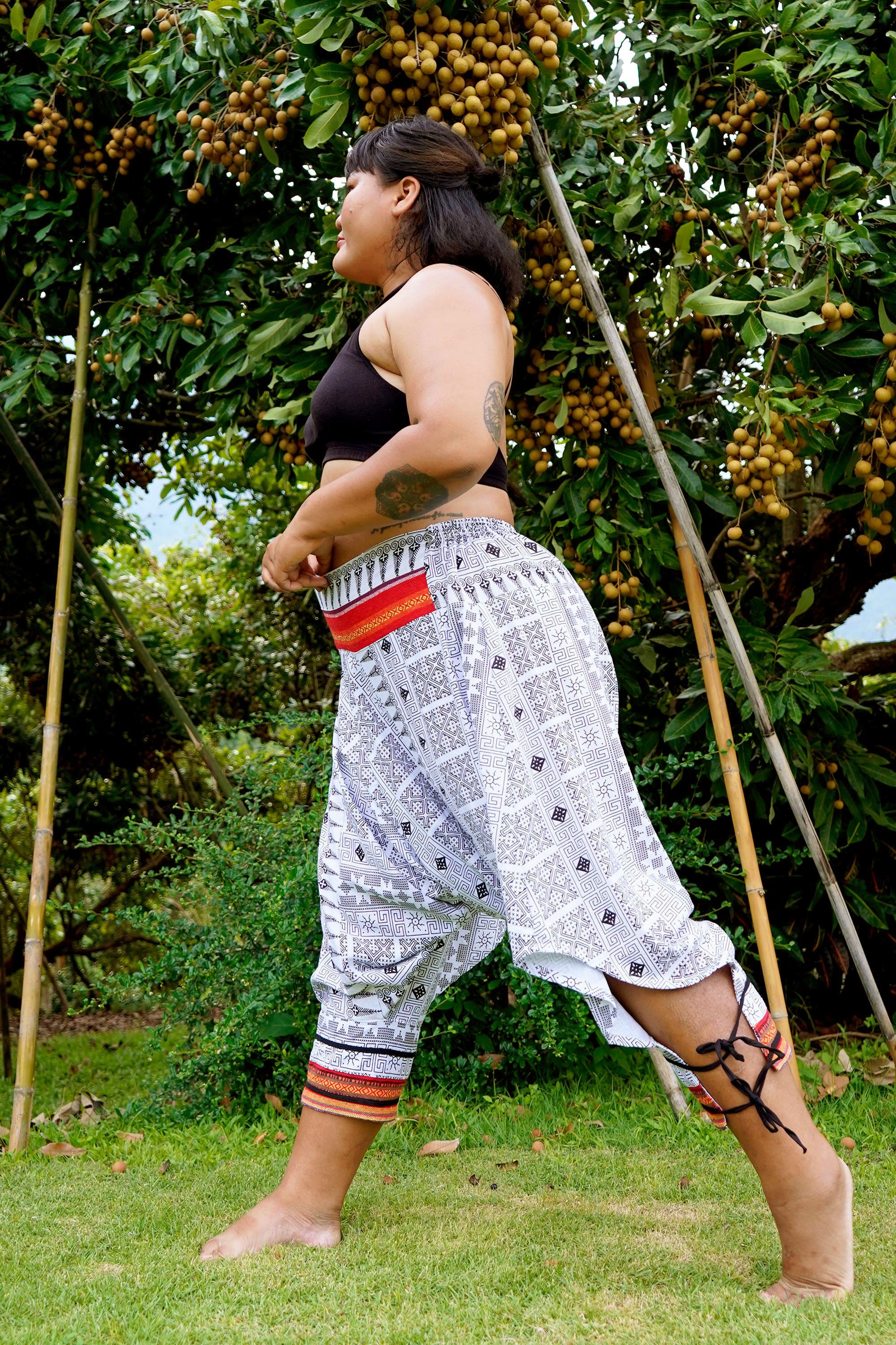 Plus Size Traditional Prints Thai Hill Tribe Fabric Women's Harem Pants with Ankle Straps in White - Image 3