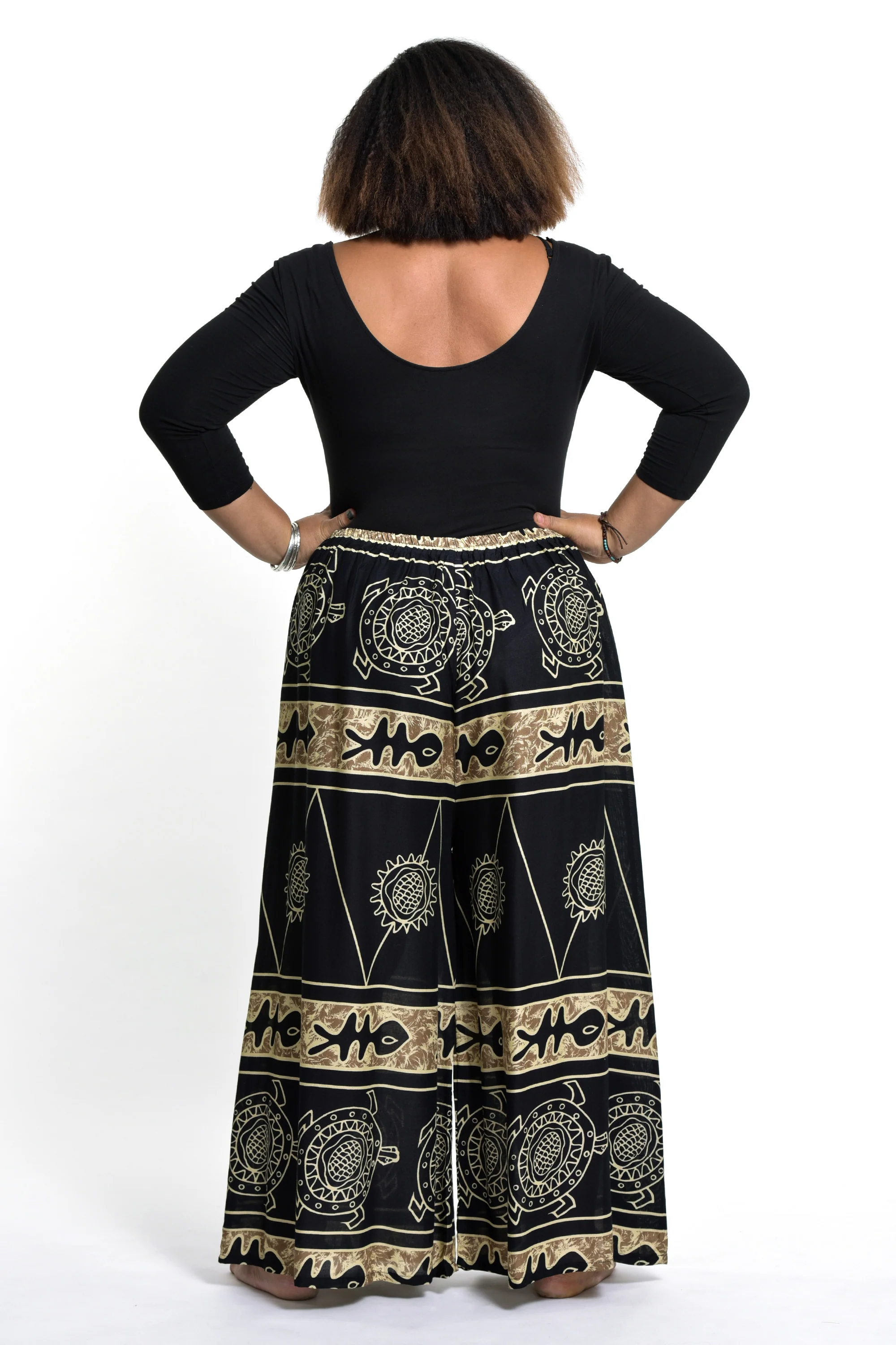 Plus Size Turtle Print Palazzo Style Harem Pants in Gold - Image 4