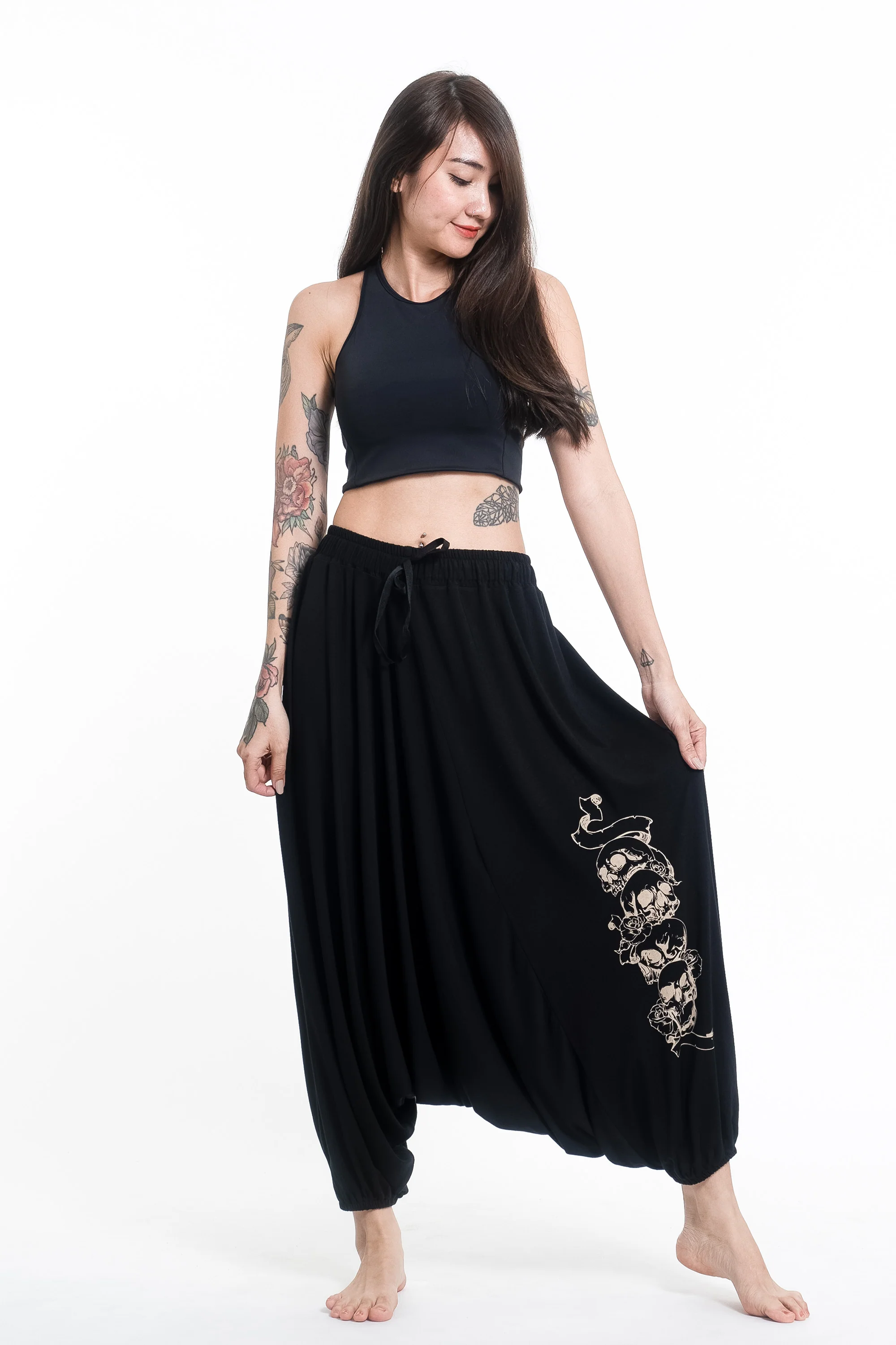 Skulls Print Drawstring Low Cut Harem Pants Cotton Spandex in Black