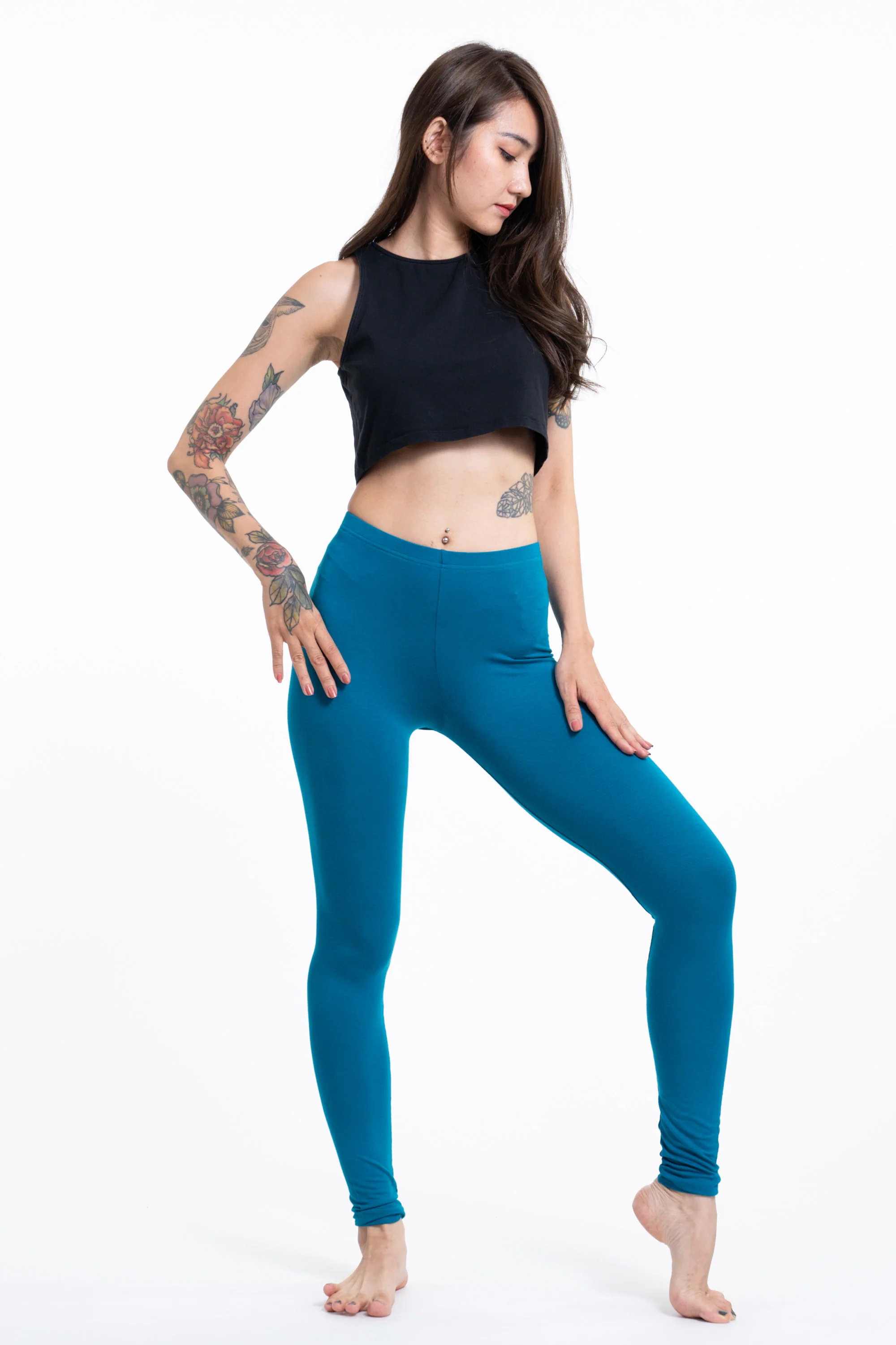 Solid Color Cotton Leggings in Blue - Image 3