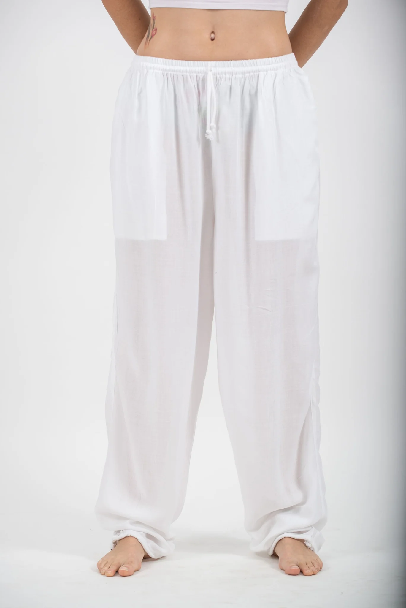 Solid Color Drawstring Women's Yoga Massage Pants in White - Image 3