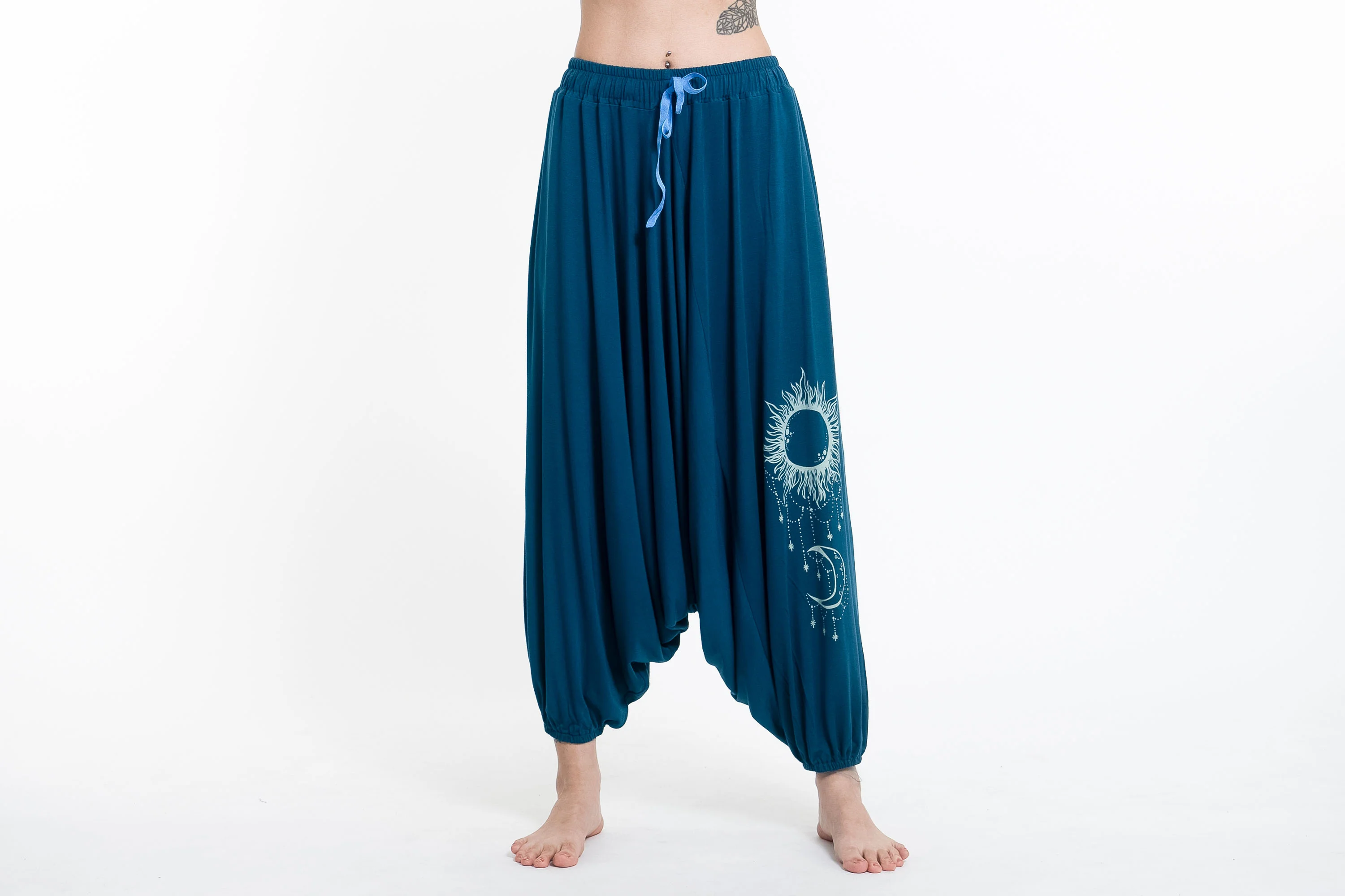 Sun Moon Print Drawstring Low Cut Harem Pants Cotton Spandex in Turquoise - Image 2